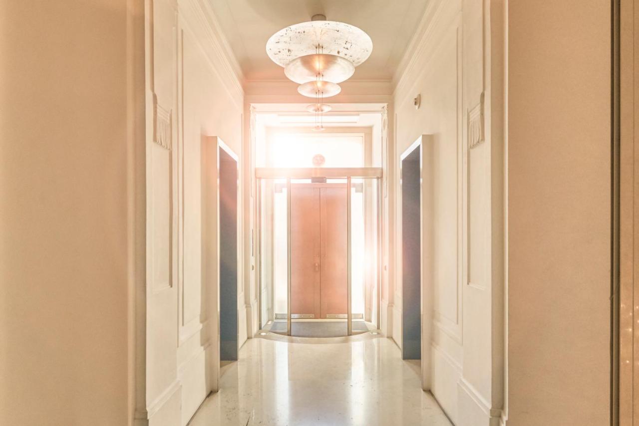 House of Time - Fancy Suites photo