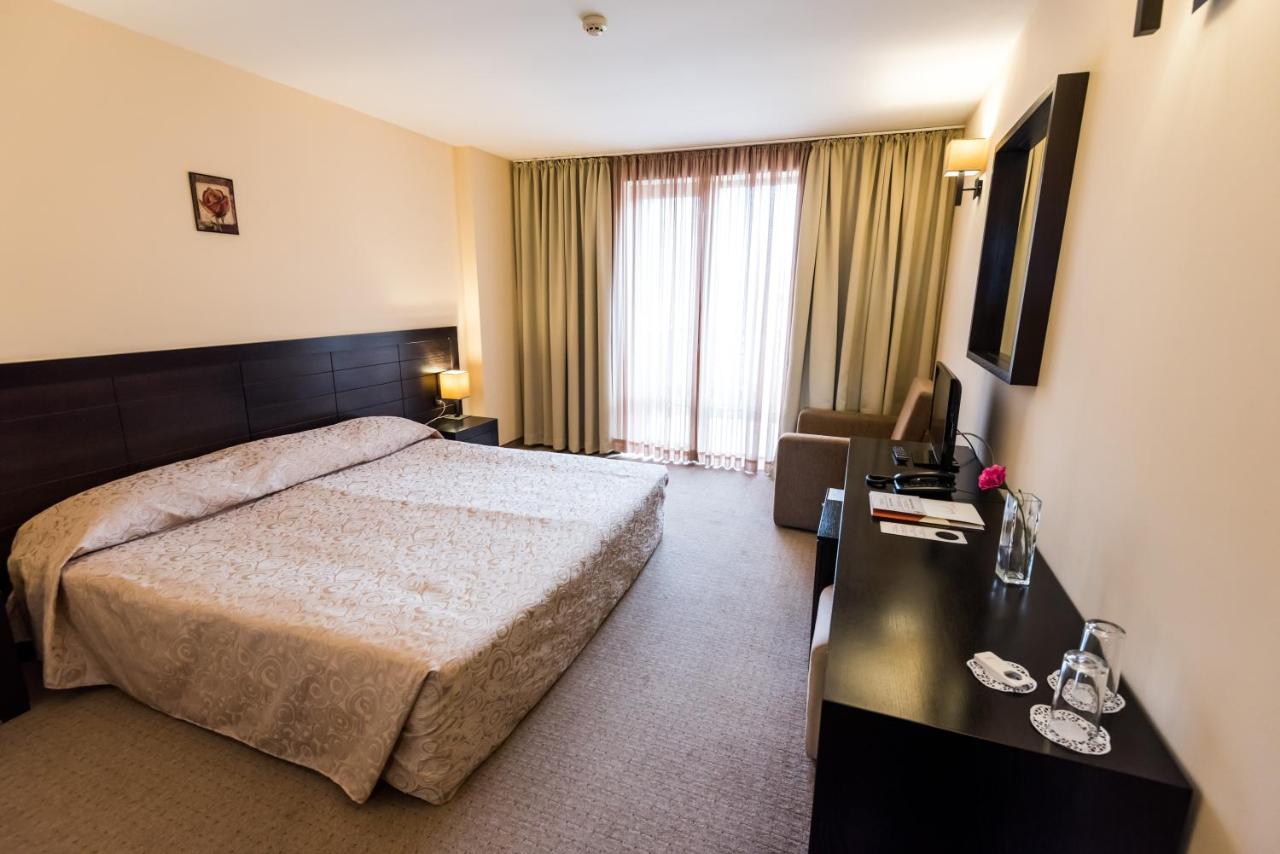 Gardenia Park Hotel photo