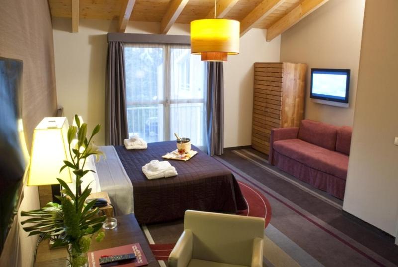 Five Stars Hotel