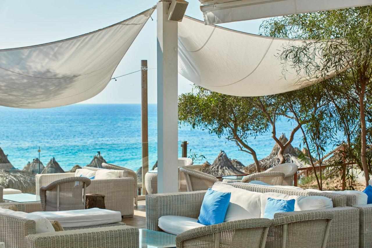 Grecian Bay photo