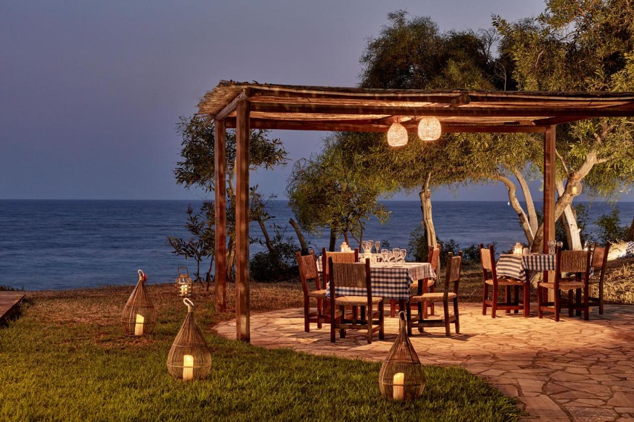 Grecian Bay photo