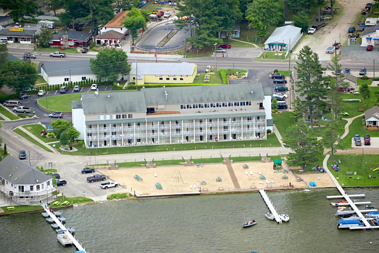 Dune Shores Resort — photo 9