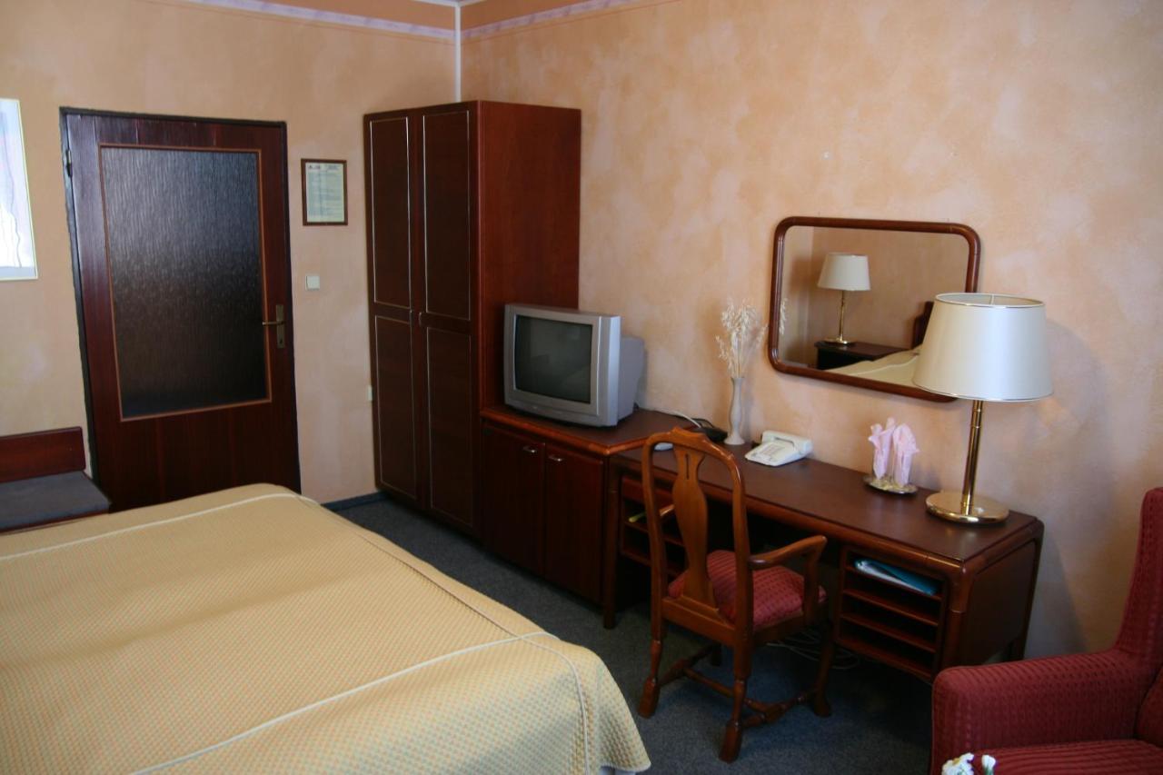 Hotel Alfacentrum, Valašské Klobouky – Updated 2023 Prices