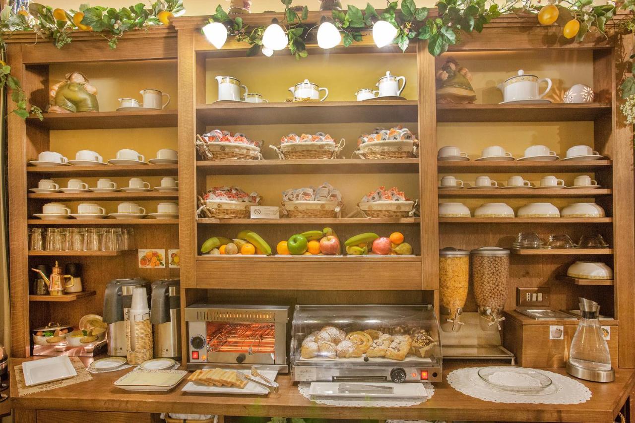 B&B L'Alloggio Dei Vassalli - 4