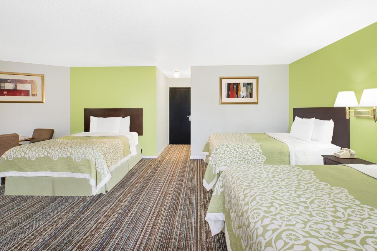 Days Inn-York — photo 22