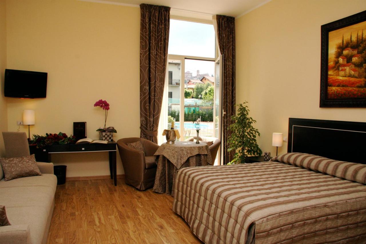Hotel Villa Cinzia photo
