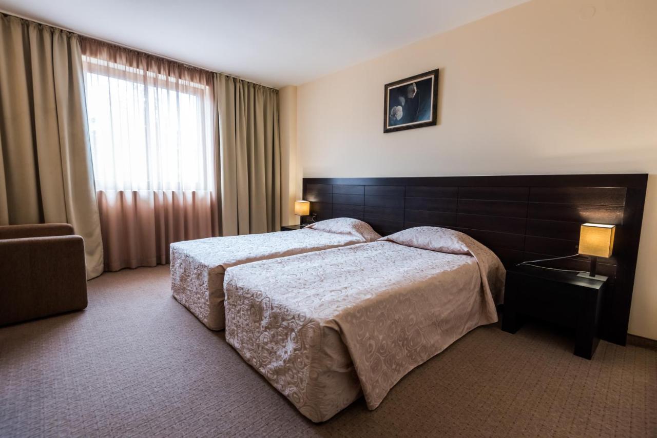 Gardenia Park Hotel photo