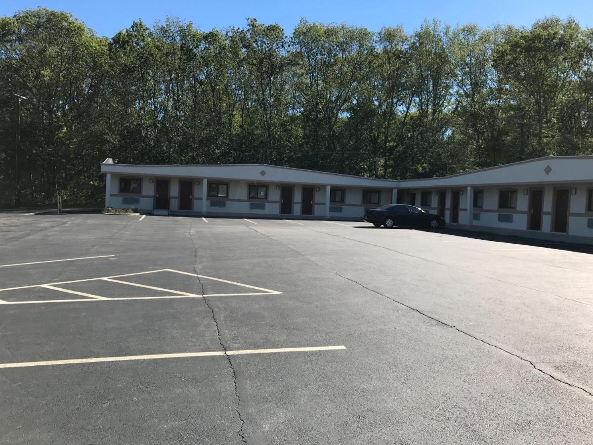 Bel-Air Motor Inn — photo 17