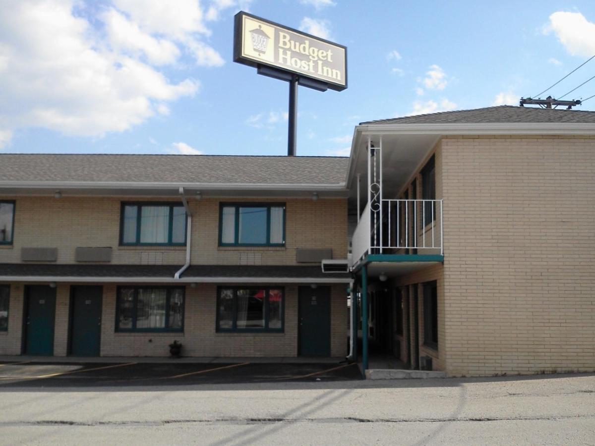 Budget Inn — photo 13