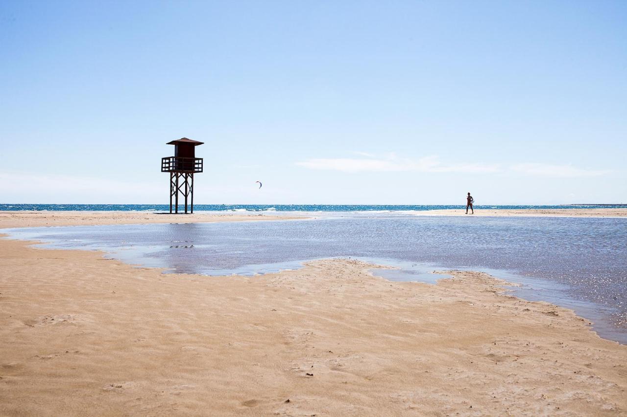 Beach: Villa Mela