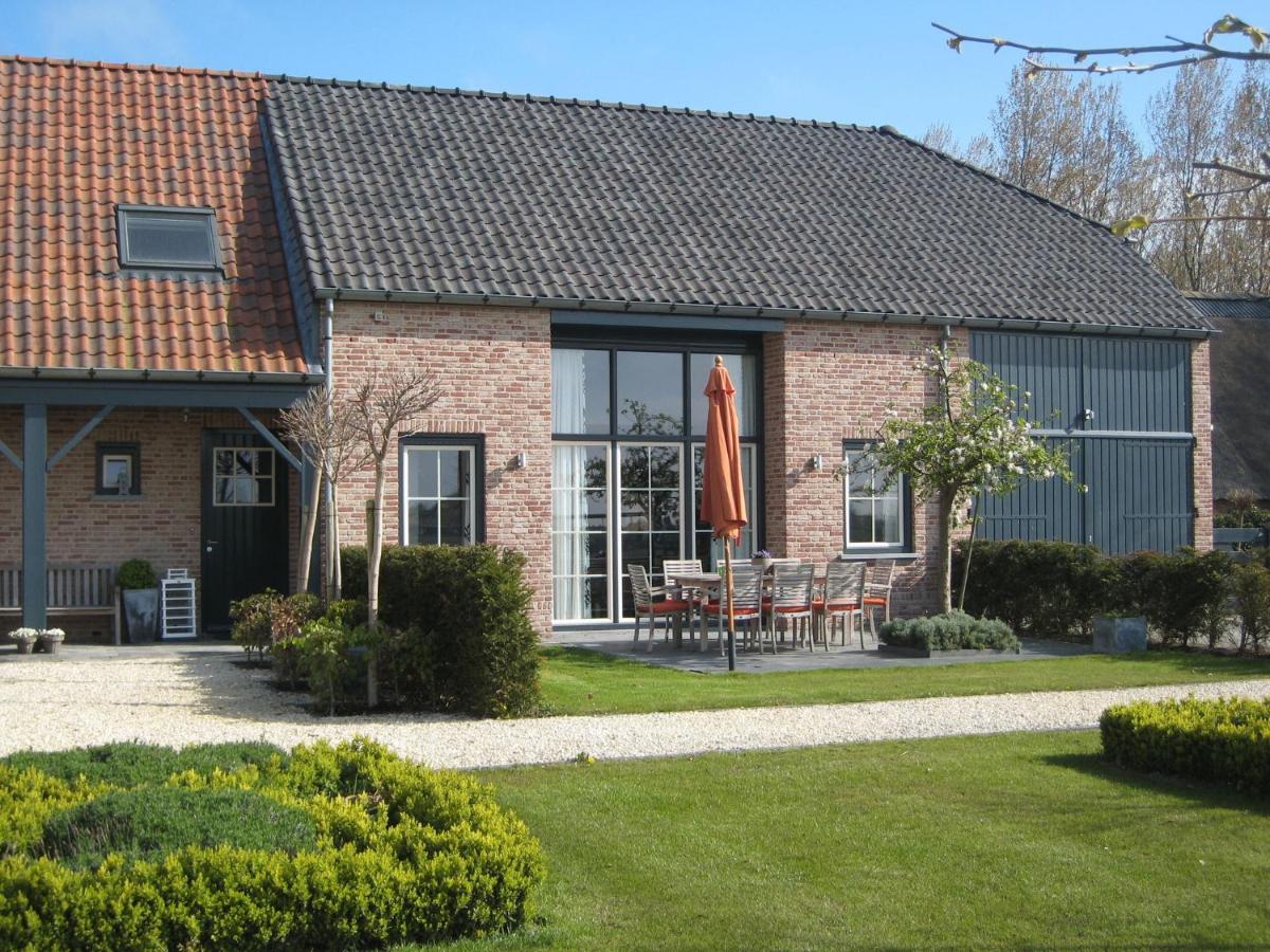 These two holiday homes built in 2006 photo