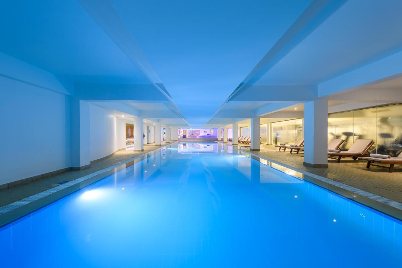 Asterias Beach Hotel photo