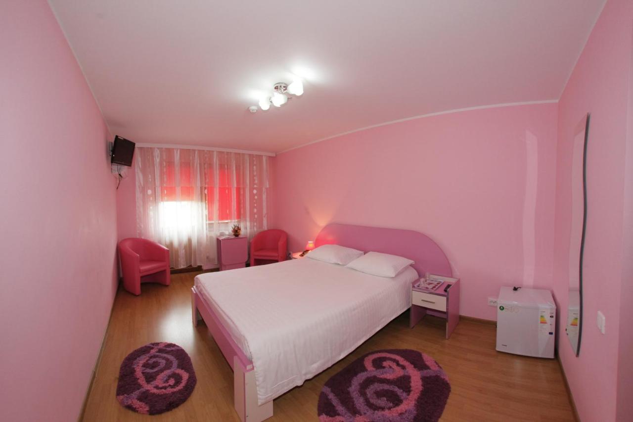 Hotel Martisorul (Rumænien Cacica) - Booking.com