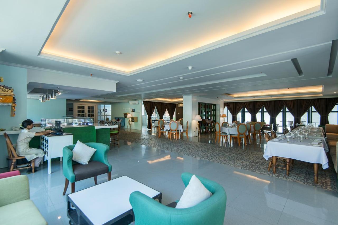 Yan's House Hotel - 5