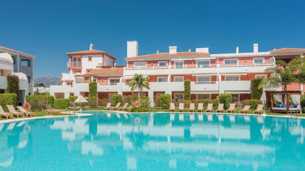 Cortijo del Mar Apartment, Estepona, Spain - Booking.com
