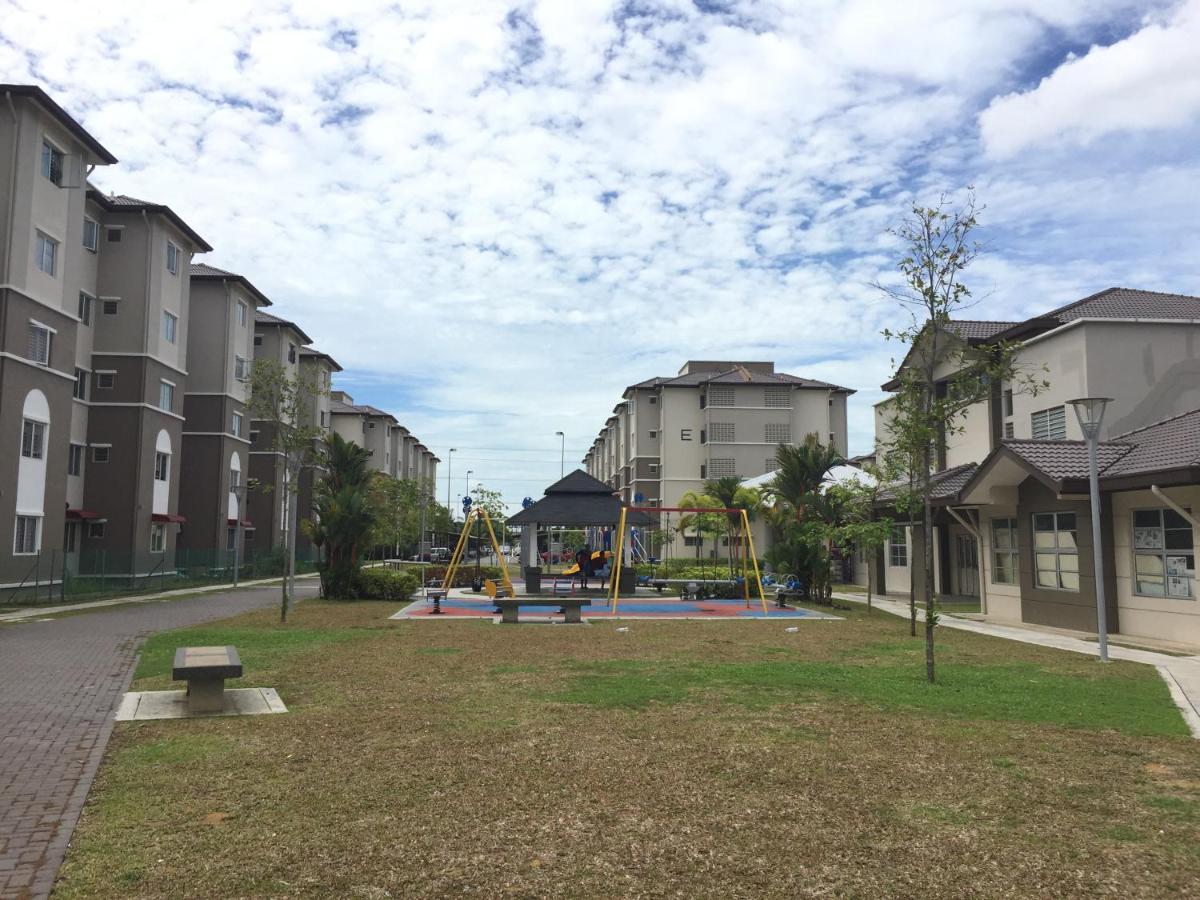 Akasia Apartment Klang Malaysia Booking Com