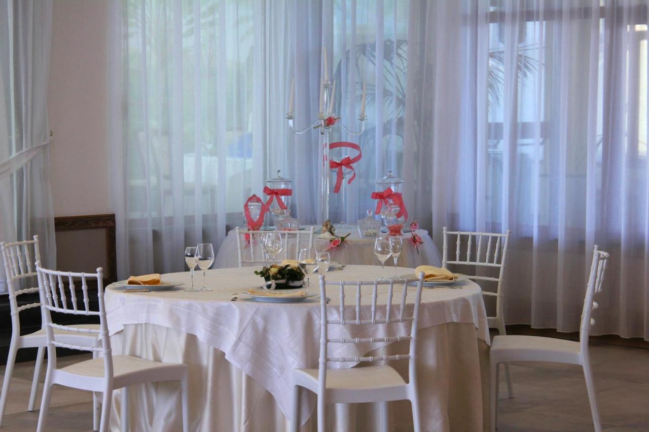 Hotel Ristorante La Lanterna photo