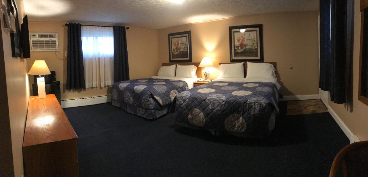 Moonlight Motel — photo 21