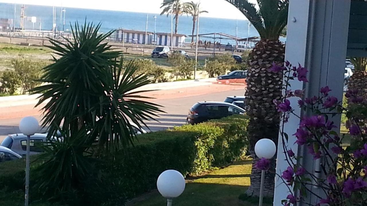Laguna Beach, Torrox Costa – Bijgewerkte prijzen 2022