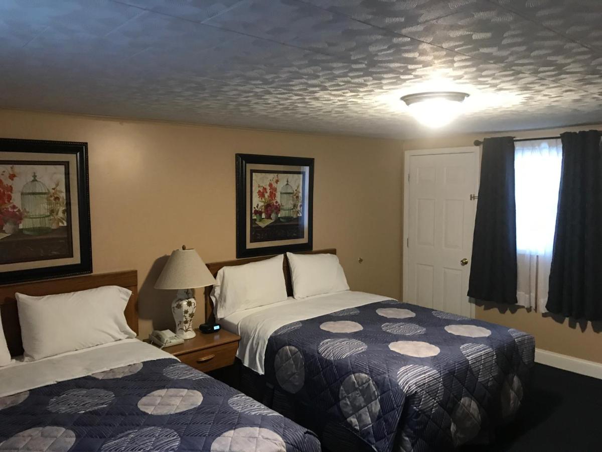 Moonlight Motel — photo 22