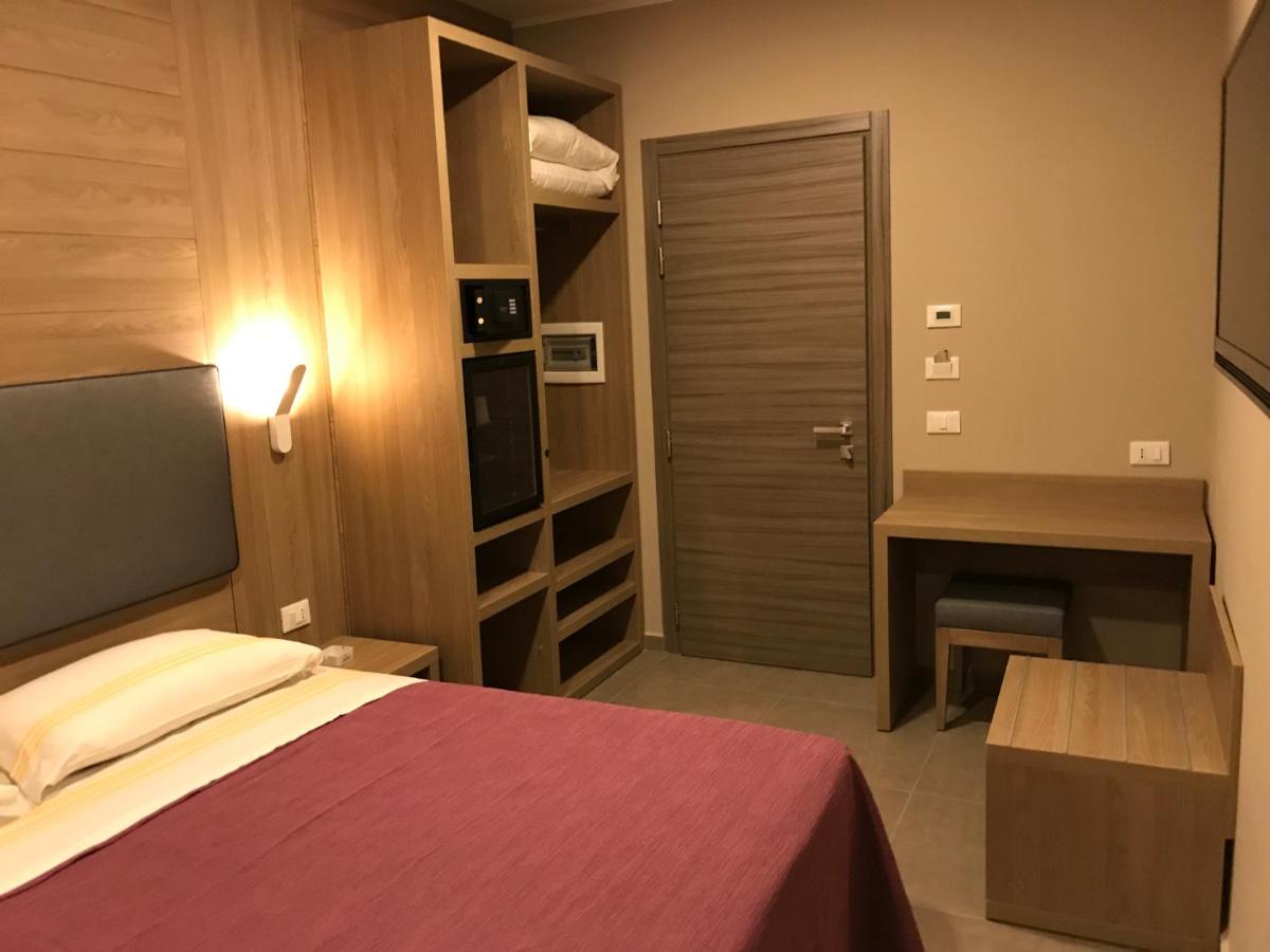 Hotel Smeraldo photo