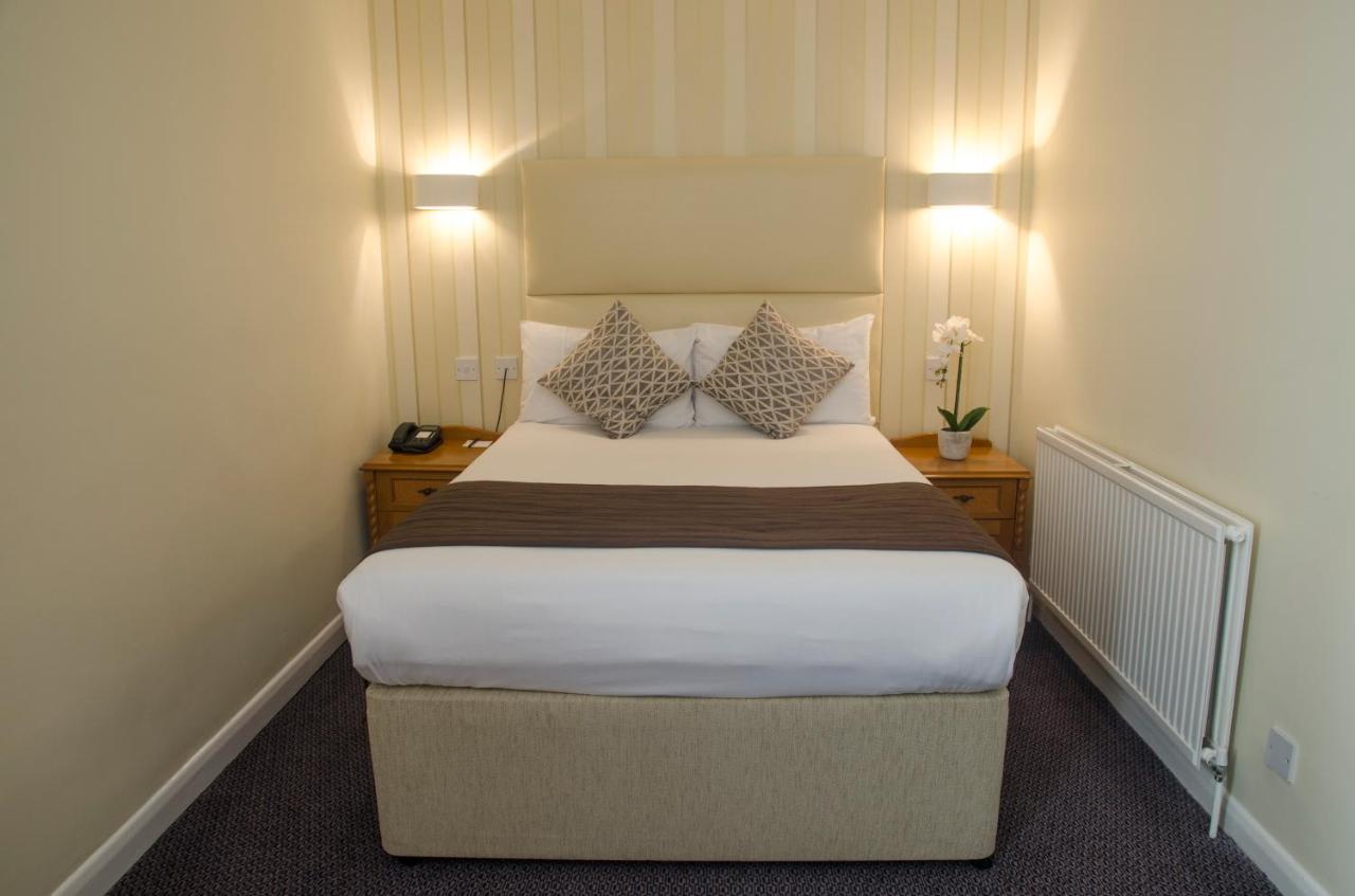 Kings Hotel - Laterooms