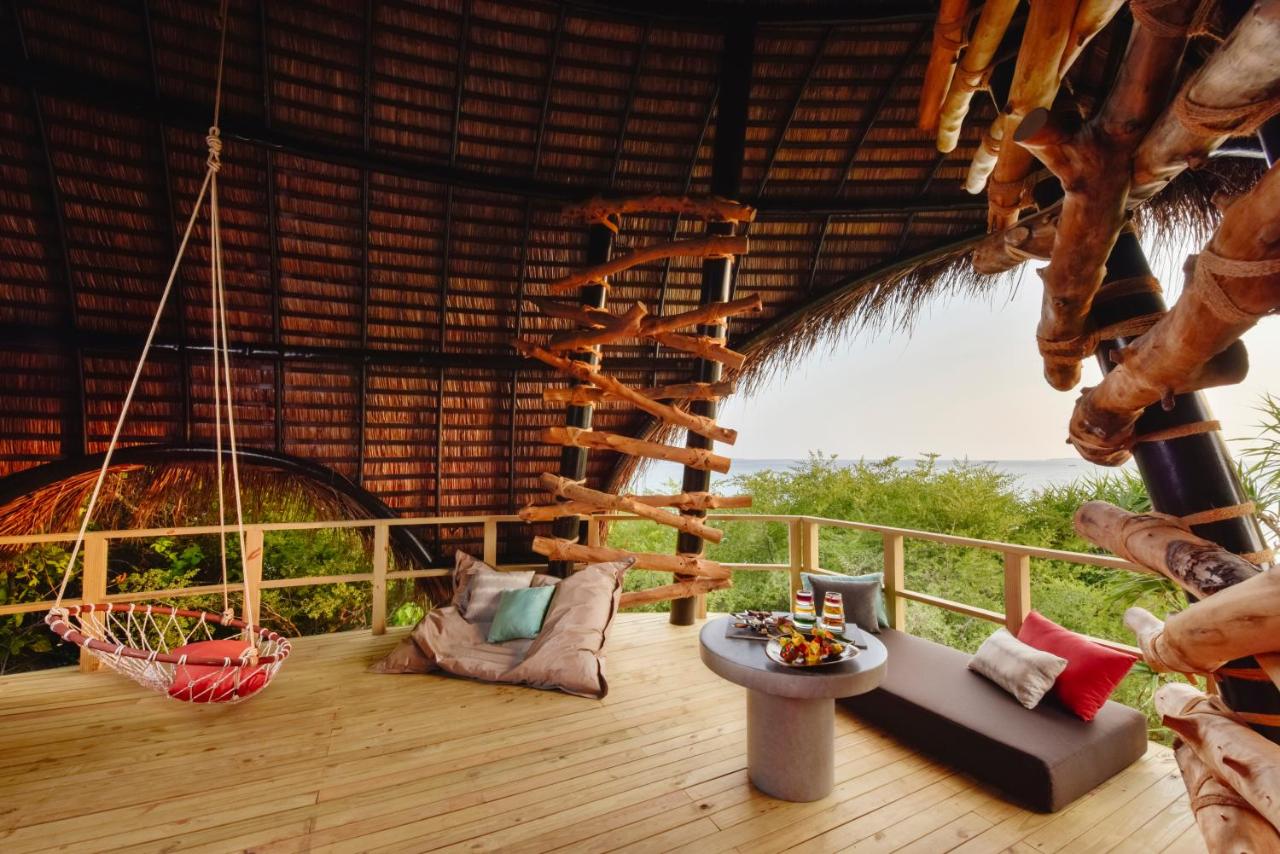 Niva Dhigali Maldives - A Premium All-Inclusive Resort - 3