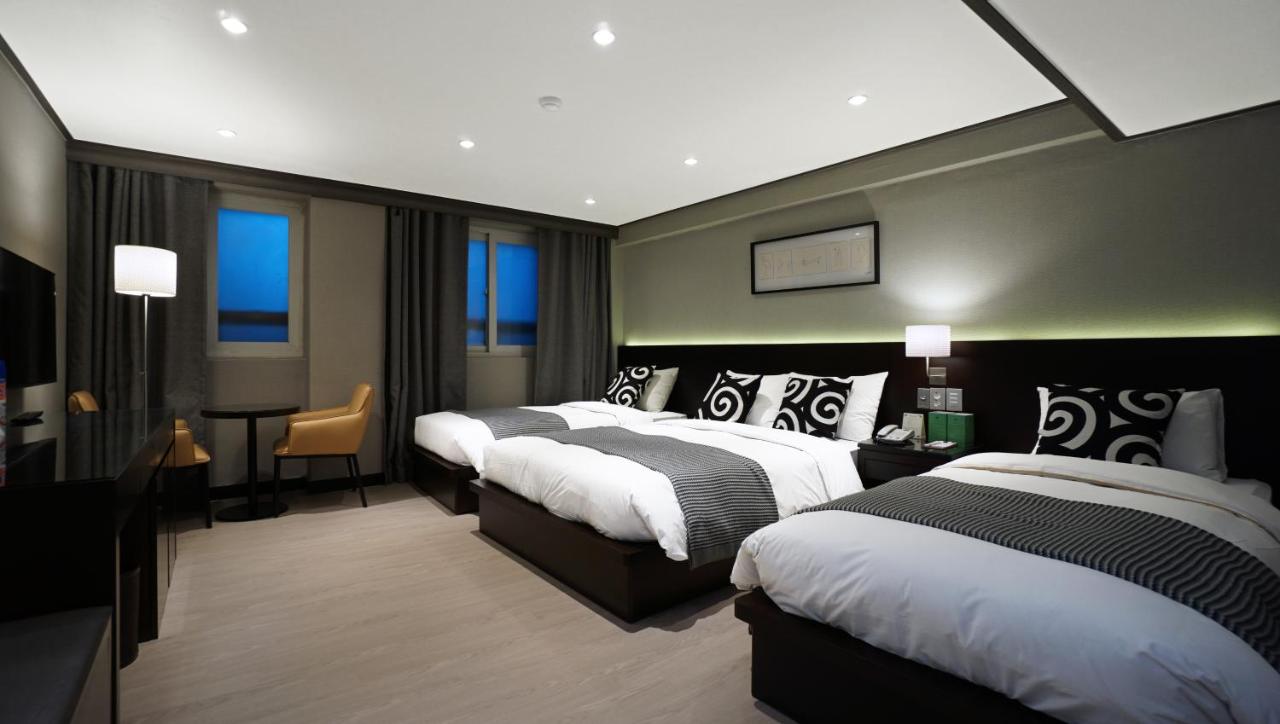 Insadong Crown Hotel - 2