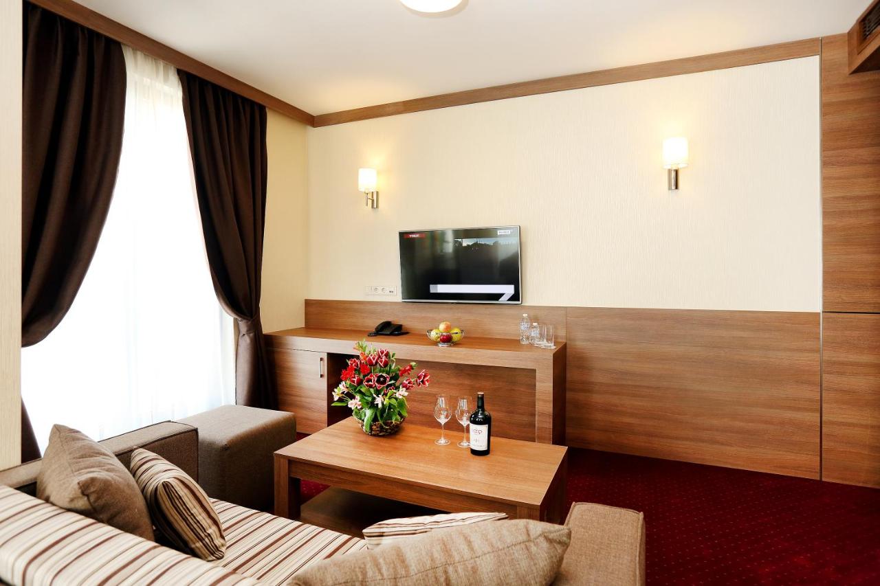 Hotel COOP, Sofia photo