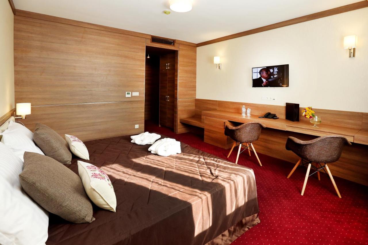 Hotel COOP, Sofia photo