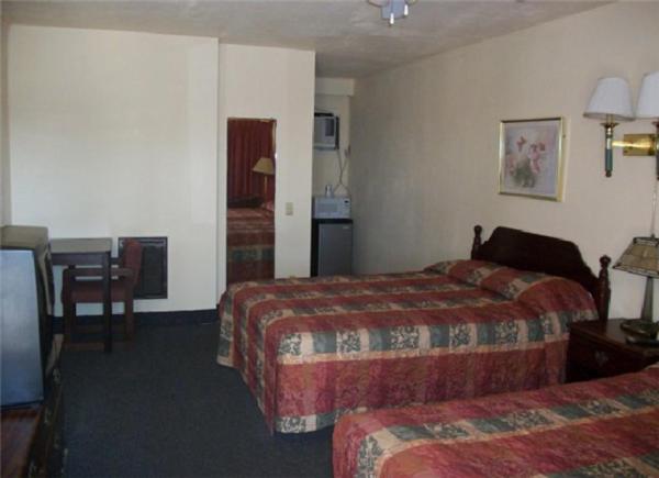 Cottonwood Inn Motel — photo 8