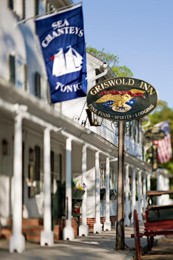 The Griswold Inn — photo 6