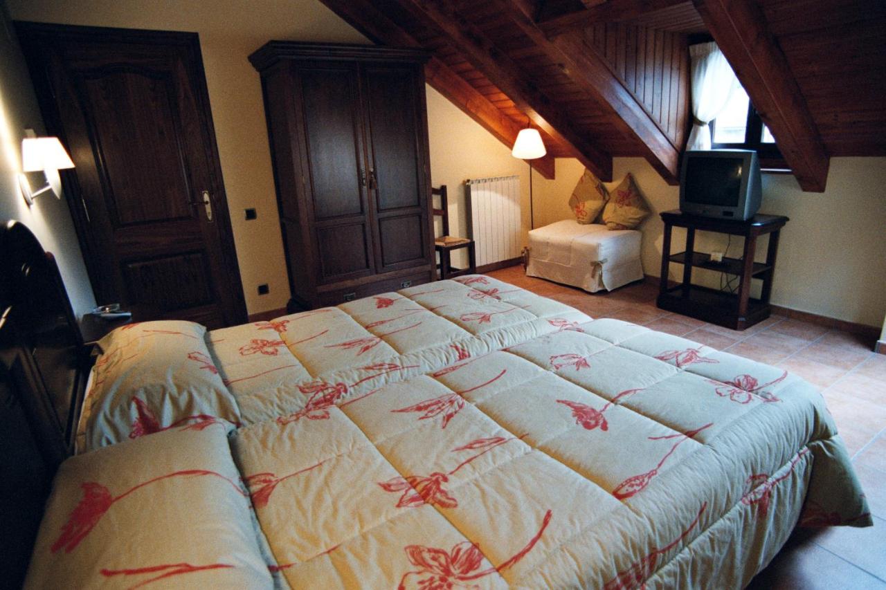 Apartamentos Les Picardes, Espot – Precios 2022 actualizados
