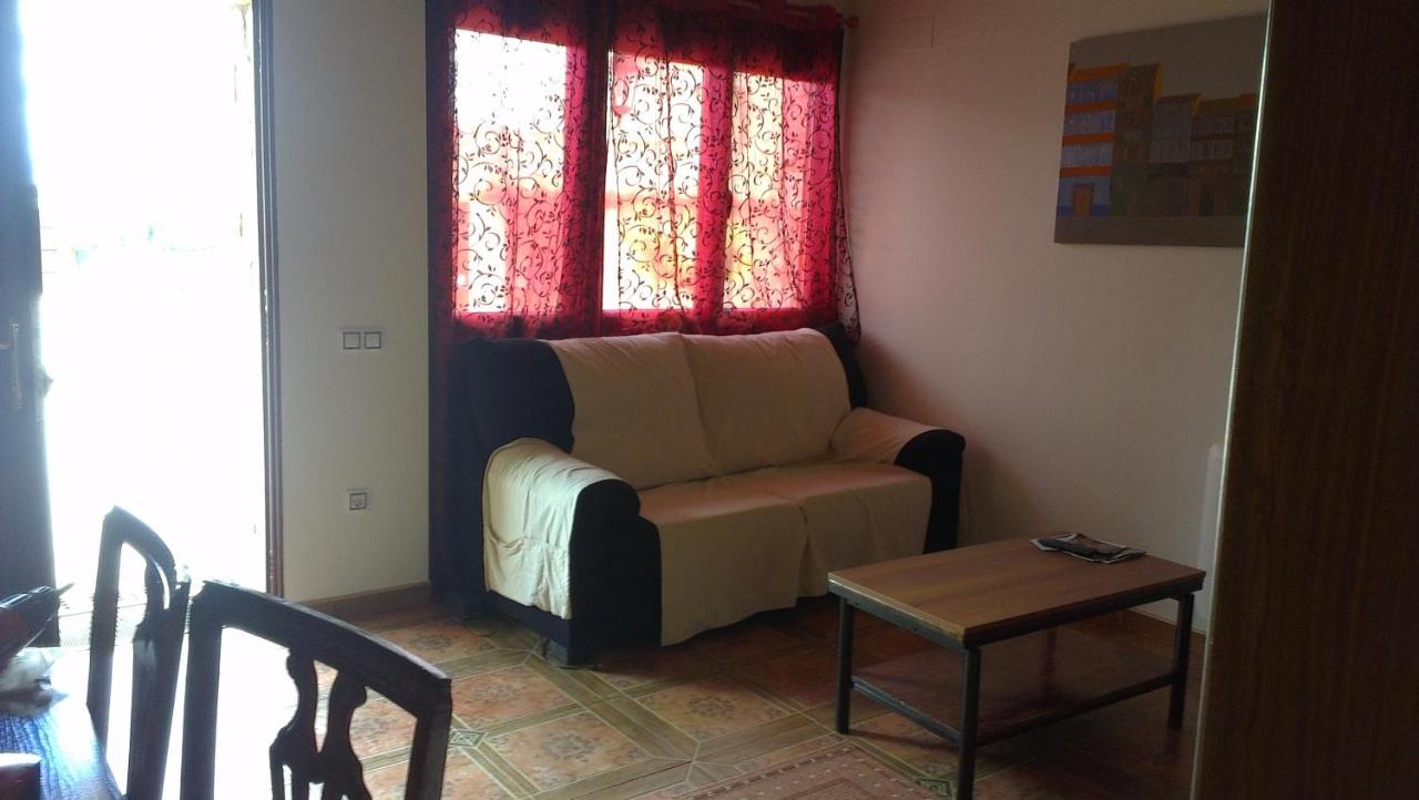 Los Aladros, La Puebla de Valverde – Updated 2022 Prices