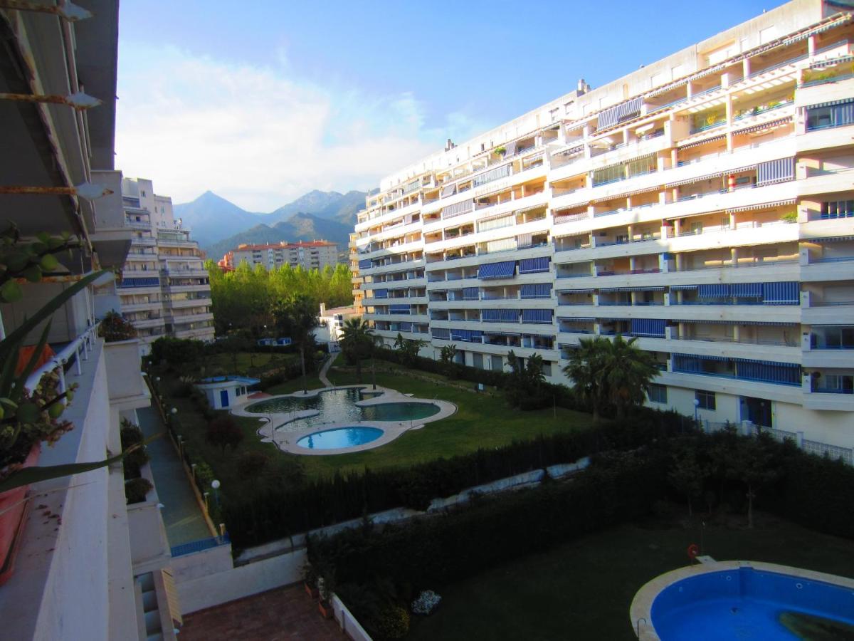 Apartamento Puerto Azul 2D, Marbella, Spain - Booking.com