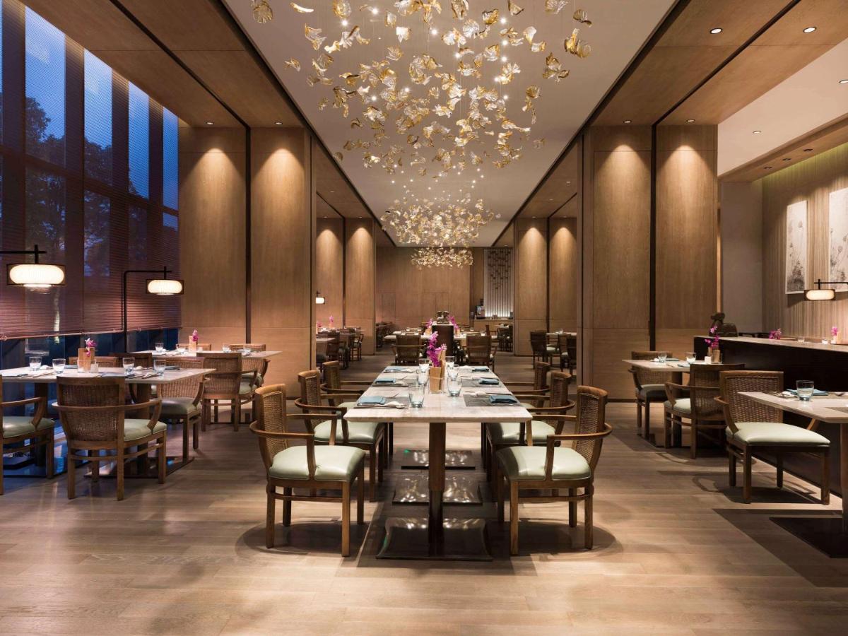 Novotel Shanghai Clover photo