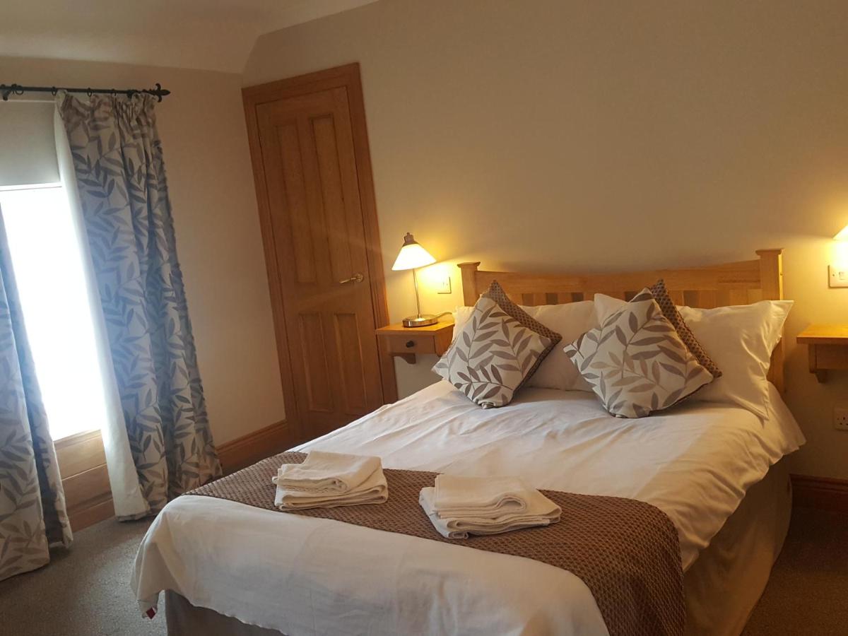 Queen Room with Spa Bath