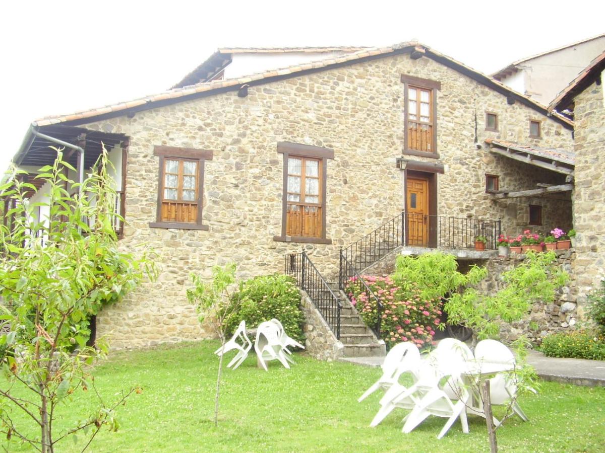 Apartment Viviendas Traldega, Turieno, Spain - Booking.com