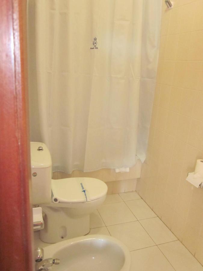 Hotel Sixto, Montalvo, Spain - Booking.com