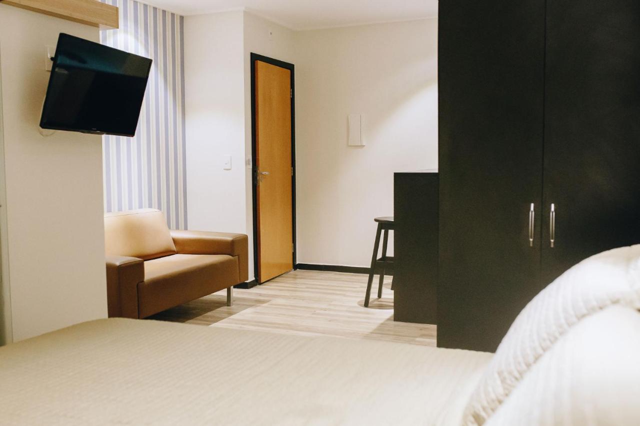 Hotel Executive Arrey photo