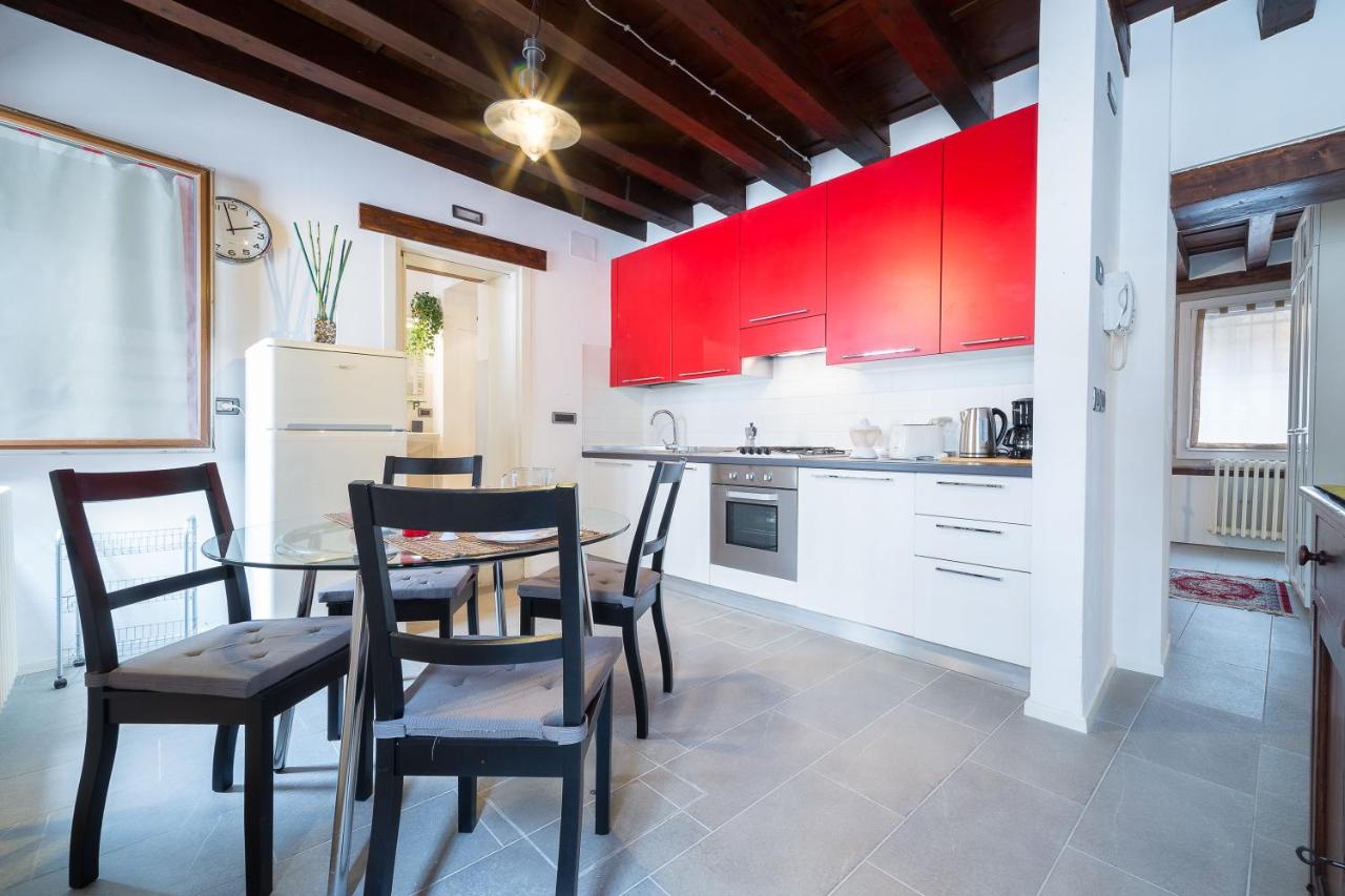 VeNICe Cera Casa Santo Stefano - 4