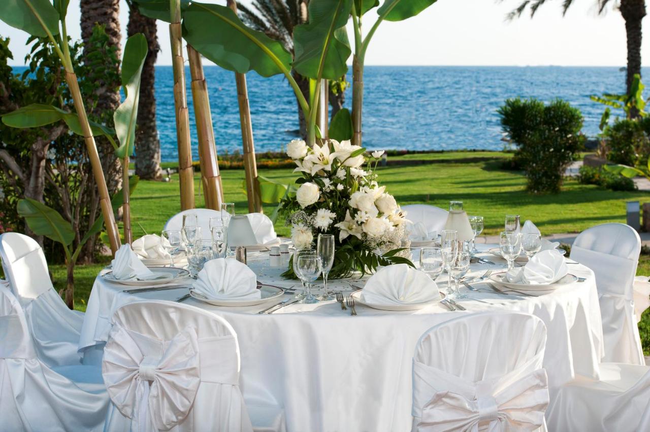 Constantinou Bros Athena Beach Hotel photo