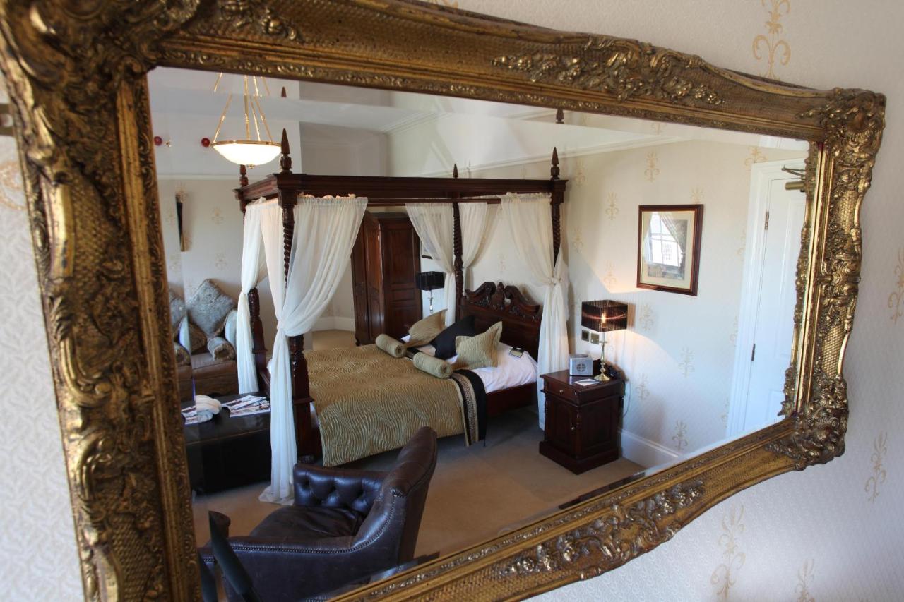 Double Room with Four Poster Bed