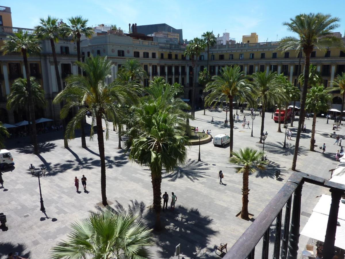 Roma Reial, Barcelona – Updated 2022 Prices