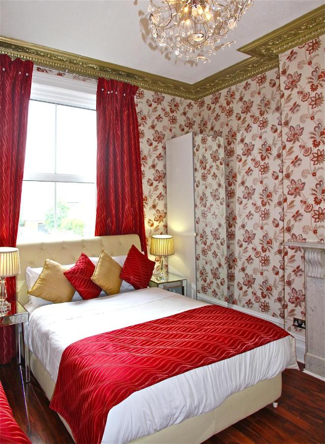 Crompton Guest House - Laterooms