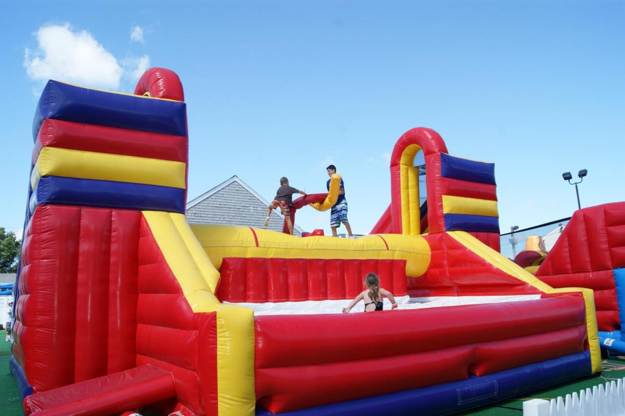 Town 'N Country Family Resort — photo 24