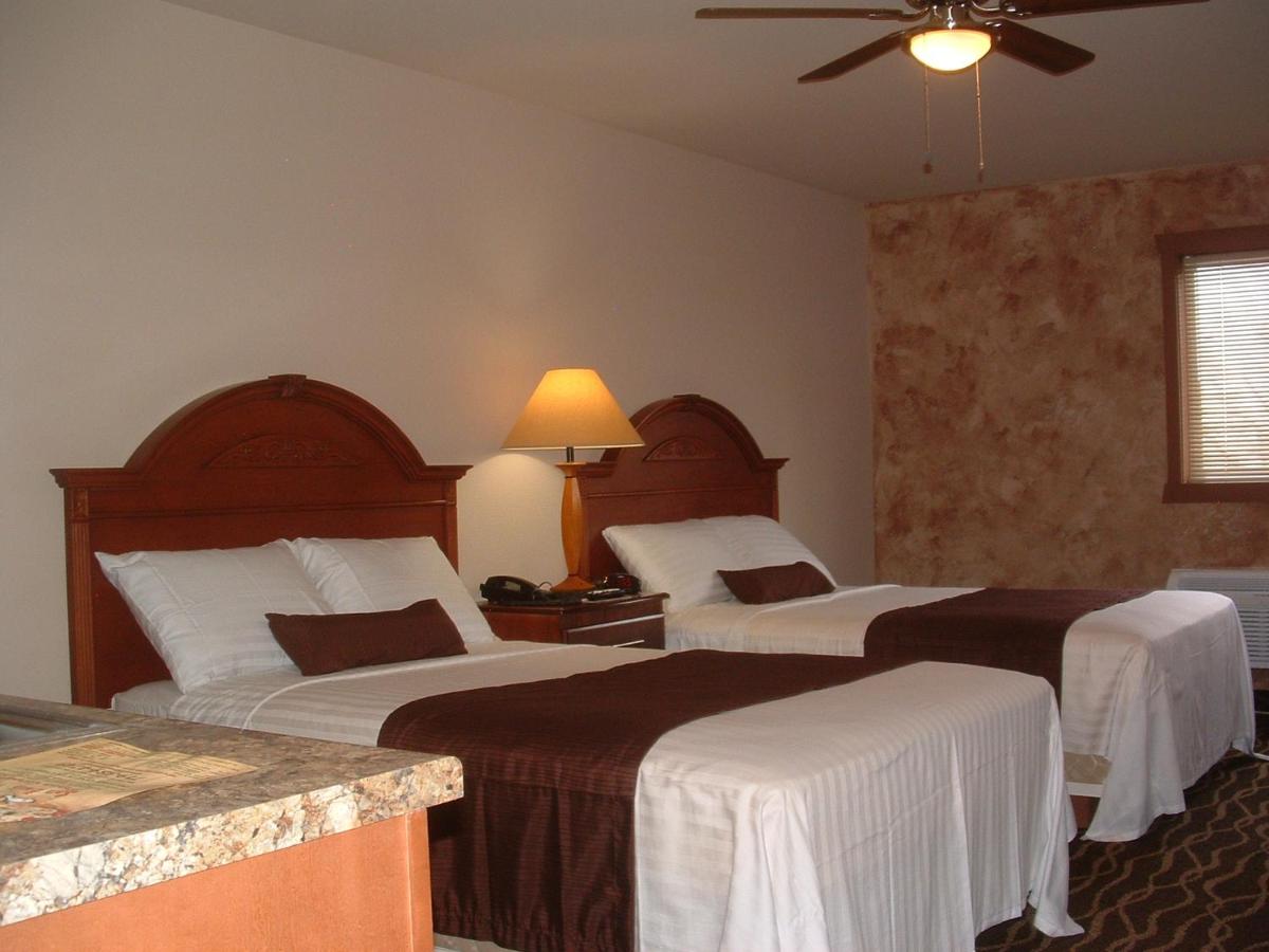 The Sunset Inn — photo 8