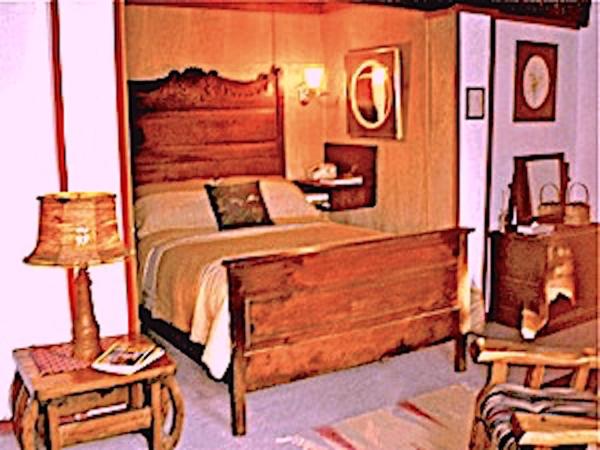 Whistler's Inn — photo 15