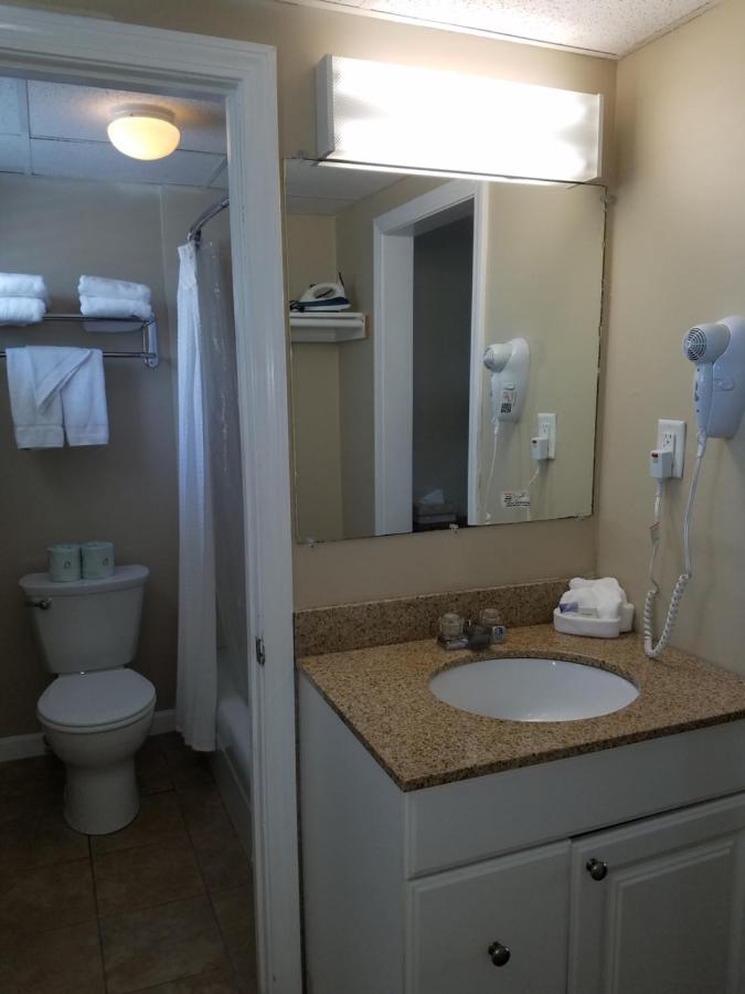 Town 'N Country Family Resort — photo 20