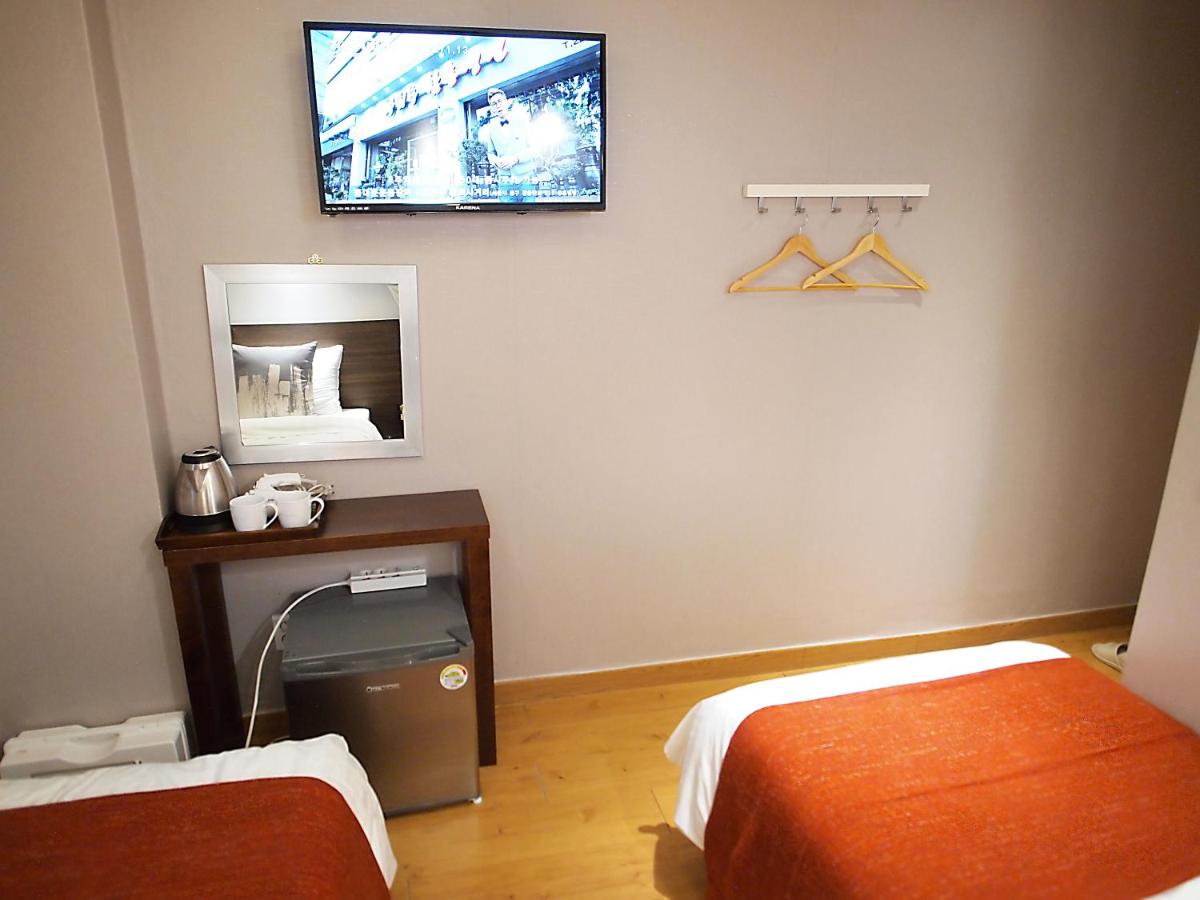 Hotel Park Hill Myeongdong - 5